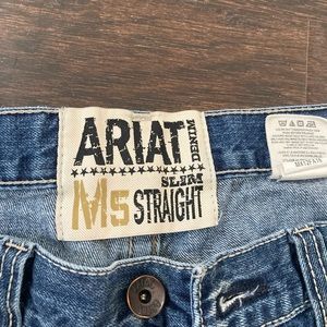 Mens Ariat M5 Straight Jeans size 34/32